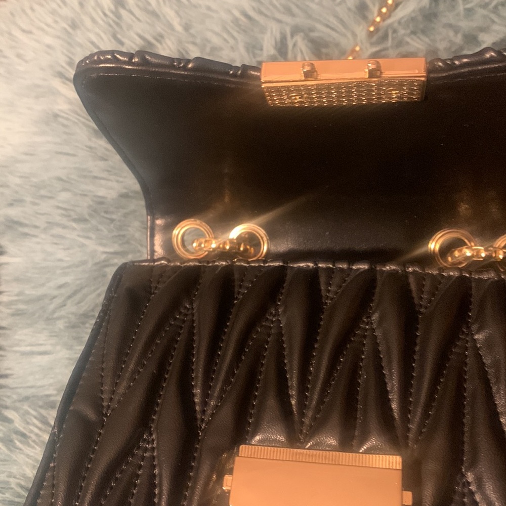 Be cool stitched quilt design faux leather bag - Picture 3 of 7